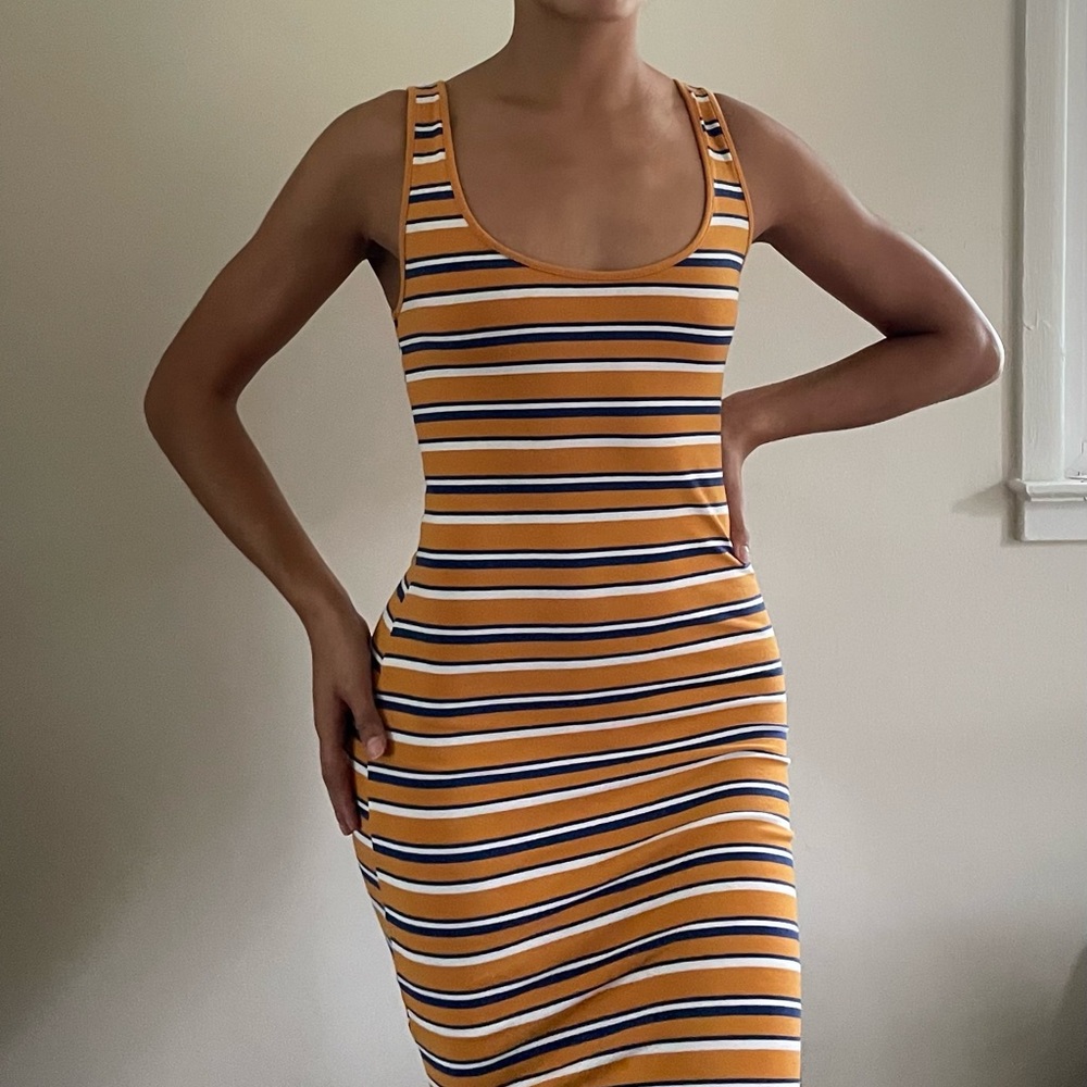 Stripped Scoop Neck Bodycon Dress